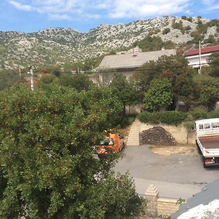 Apartman Nadia Karlobag Oda fotoğraf