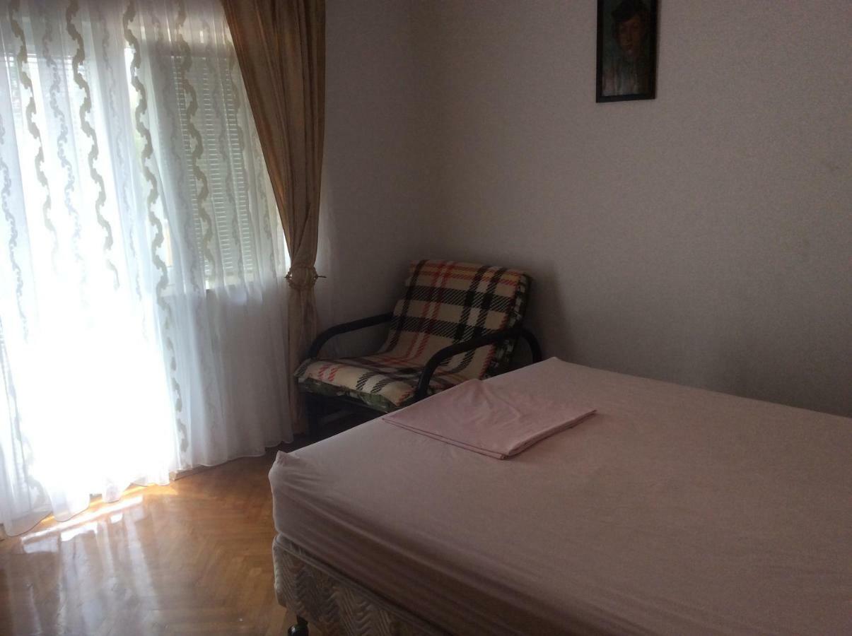 Apartman Nadia Daire Karlobag Dış mekan fotoğraf