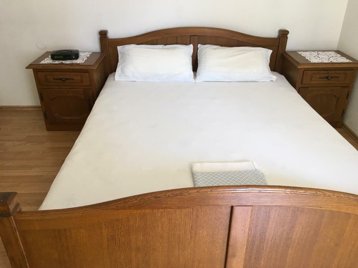 Apartman Nadia Karlobag Dış mekan fotoğraf