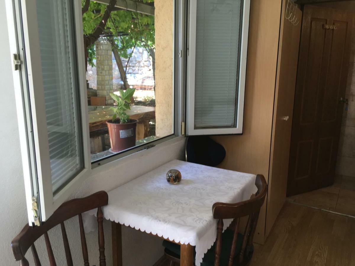 Apartman Nadia Karlobag Dış mekan fotoğraf