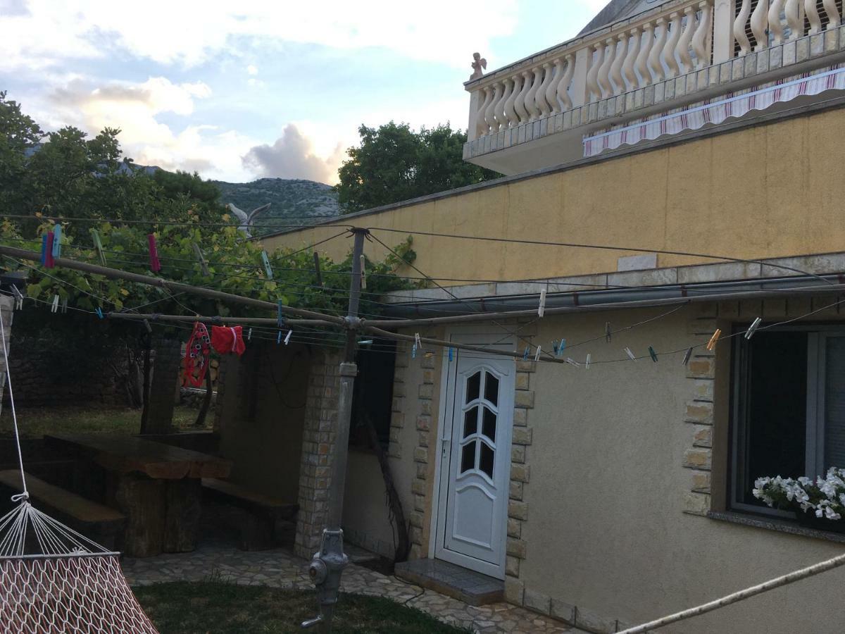 Apartman Nadia Karlobag Dış mekan fotoğraf