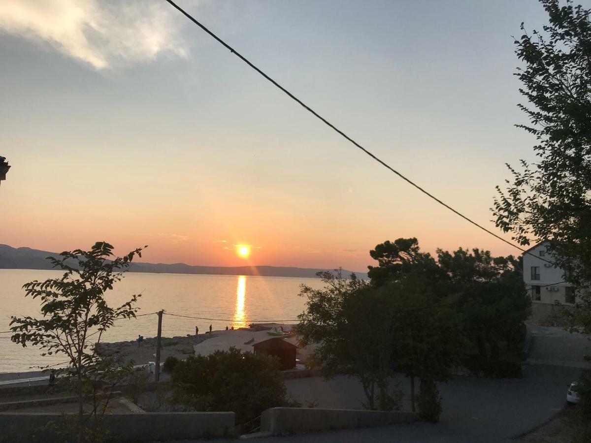 Apartman Nadia Karlobag Dış mekan fotoğraf